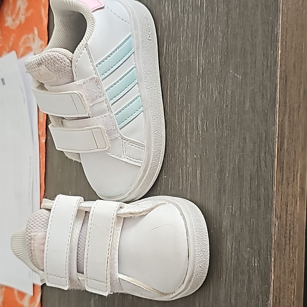 Toddler adidas shoes